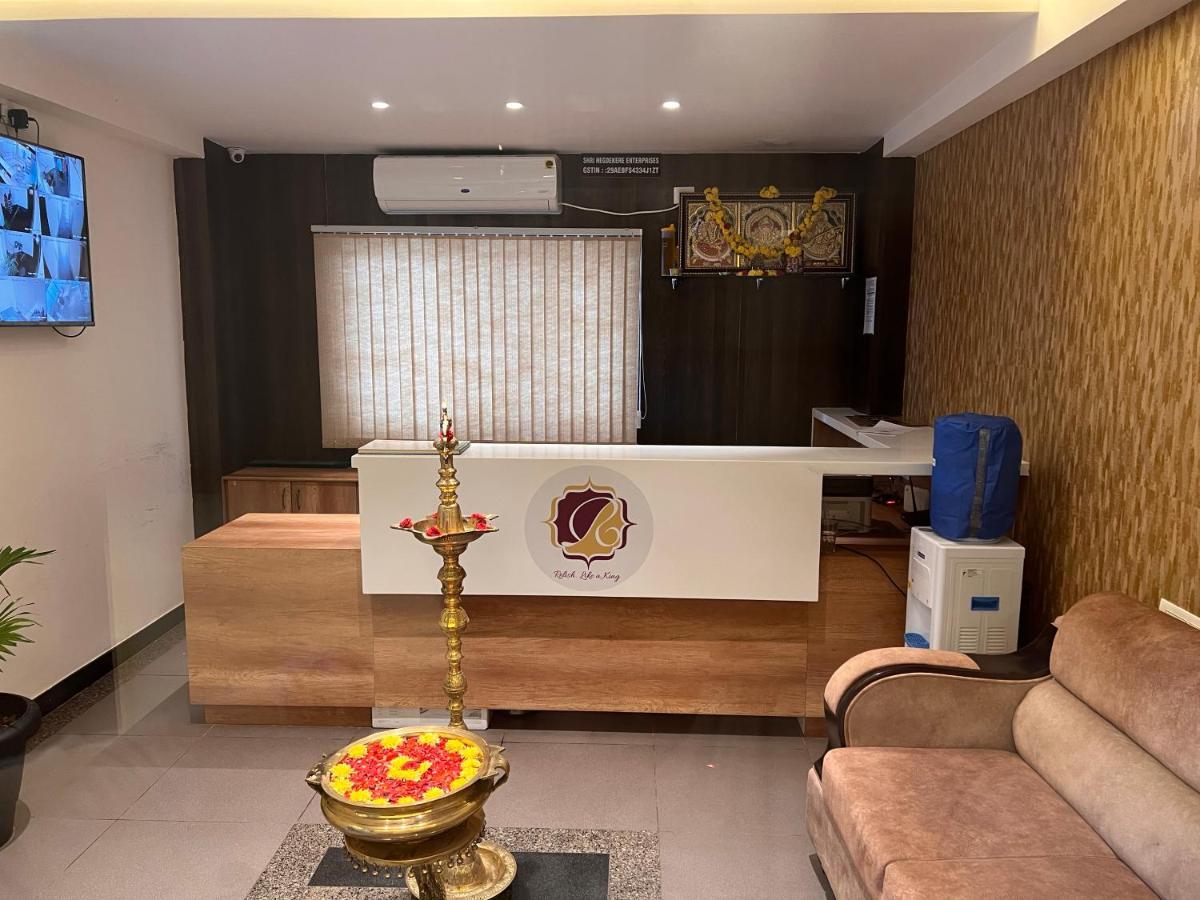 Royal Indraprastha The Hotel Bangalore Exteriör bild
