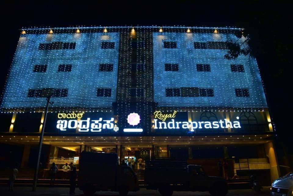 Royal Indraprastha The Hotel Bangalore Exteriör bild